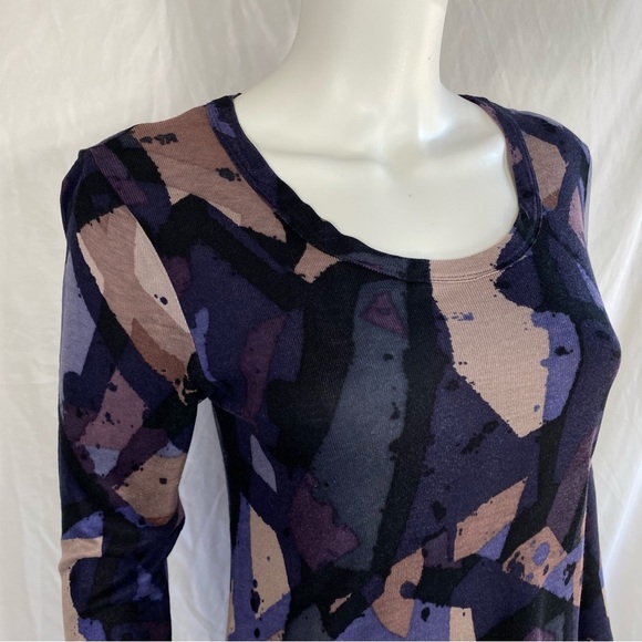 Simply Vera Purple Color Splash Fit & Flare Tunic Top - Picture 2 of 8